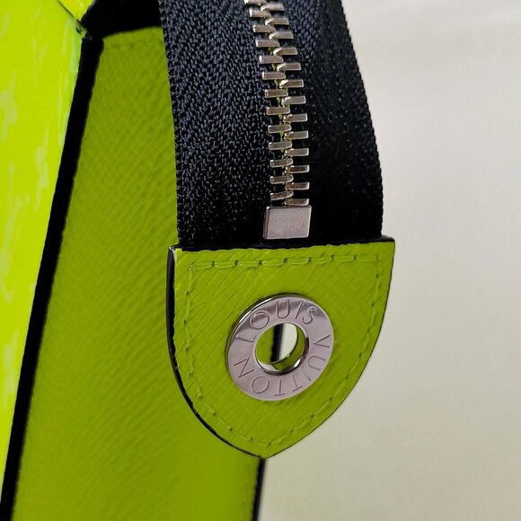 Louis Vuitton LV Clutch Bag Yellow Monogram mon-526-091225 - Picture 7 of 16